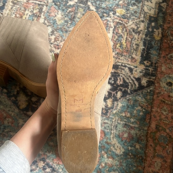 Marc Fisher Suede Nude Pointed Toe Boots Fall Booties - Picture 2 of 3